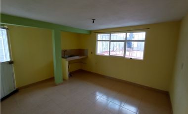 Se renta mini depa en amp. Santa Julia en Pachuca.