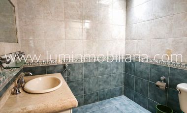 RENTA DE CASA TOWNHOUSE PARA OFICINAS O HABITACIONAL CD. SATELITE