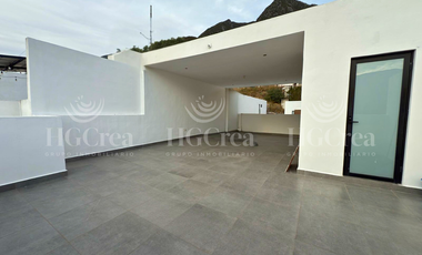 CASA EN RENTA EN CARRETERA NACIONAL