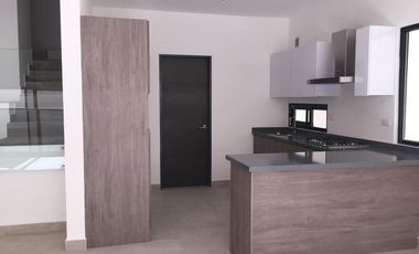 Casa en Renta Cumbres Platinum