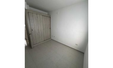 SE ARRIENDA CASA CONJUNTO CERRADO TERRANOVA