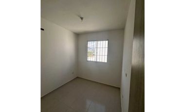 SE ARRIENDA CASA CONJUNTO CERRADO TERRANOVA