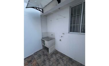 SE ARRIENDA CASA CONJUNTO CERRADO TERRANOVA