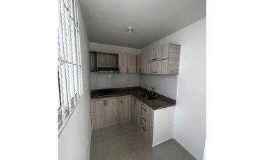 SE ARRIENDA CASA CONJUNTO CERRADO TERRANOVA