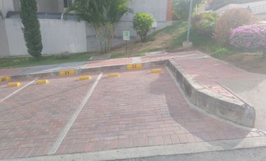 VENTA DE APARTAMENTO EN GIRARDOT, C/MARCA