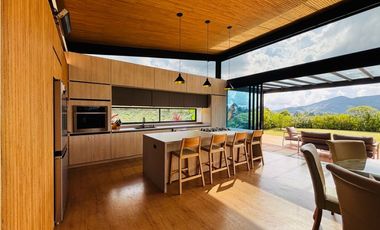 Casa finca de lujo en exclusiva parcelación en el retiro