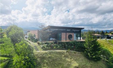 Casa finca de lujo en exclusiva parcelación en el retiro