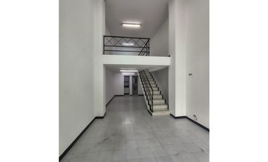 Local comercial en arriendo Laureles Medellín.