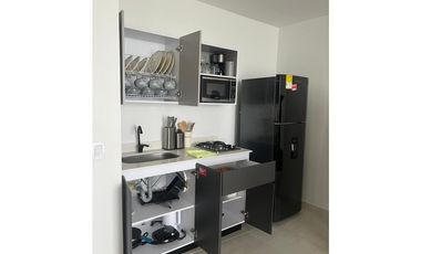 SE VENDE APARTASUIT  EN CERRITOS TOTALMENTE DOTADO