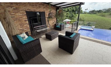 VENTA DE CASA CAMPESTRE EN TEBAIDA, QUINDO, COLOMBIA