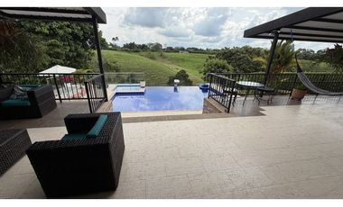 VENTA DE CASA CAMPESTRE EN TEBAIDA, QUINDO, COLOMBIA