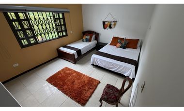 VENTA DE CASA CAMPESTRE EN TEBAIDA, QUINDO, COLOMBIA