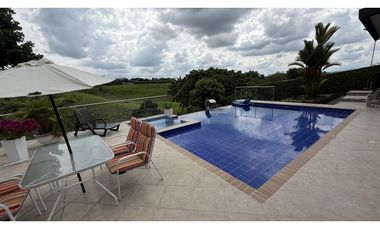 VENTA DE CASA CAMPESTRE EN TEBAIDA, QUINDO, COLOMBIA