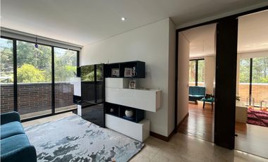 Venta apartamento con terraza - Los Balsos