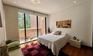 Venta apartamento con terraza - Los Balsos