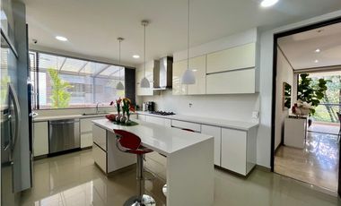 Venta apartamento con terraza - Los Balsos