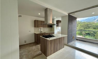 Apartamento en Envigado para la renta tradicional, piso 9