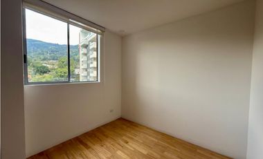 Apartamento en Envigado para la renta tradicional, piso 9