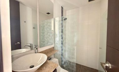 Apartamento en Envigado para renta tradicional, piso 13