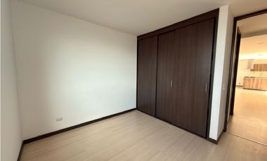 Apartamento en Envigado para renta tradicional, piso 13