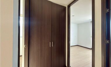 Apartamento en Envigado para renta tradicional, piso 13