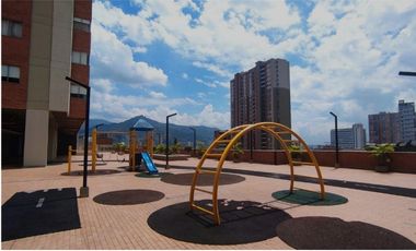 SE VENDE HERMOSO APARTAMENTO EN SABANETA, LOS ALCAZARES