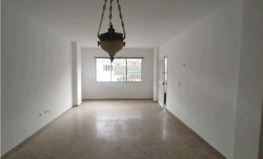 APARTAMENTO PARA RENTA EN LAURELES DON QUIJOTE.