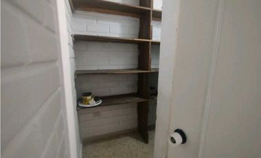 APARTAMENTO PARA RENTA EN LAURELES DON QUIJOTE.
