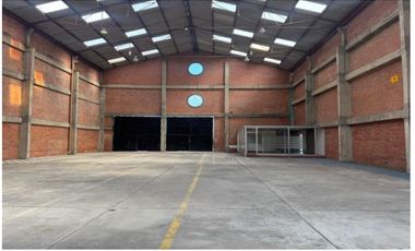 BODEGA INDUSTRIAL EN ARRIENDO -PARQUE INDUSTRIAL SIBERIA