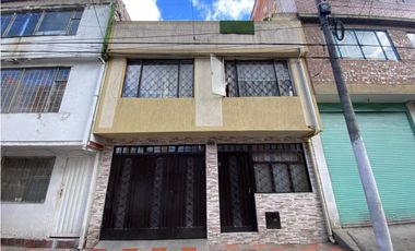 Venta de casa de 3 niveles en Kennedy Bogotá