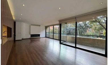 Chico Exclusivo Apartamento Iluminado en Zona Exclusiva