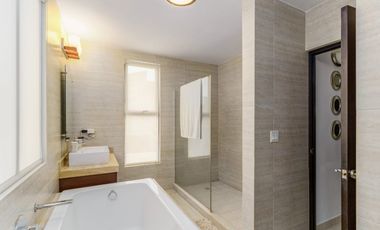 Vendo Elegante casa en PH Nativa con Piscina