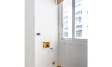 Venta de Apartamento en Transistmica: PH Cosmopolitan Tower