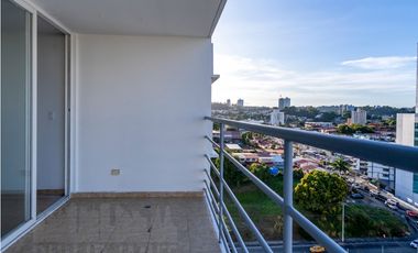 Venta de Apartamento en Transistmica: PH Cosmopolitan Tower