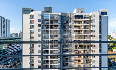 Venta de Apartamento en Transistmica: PH Cosmopolitan Tower