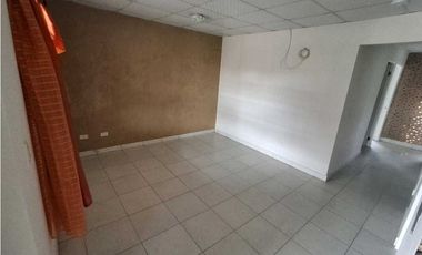 CASA A LA VENTA VILLAS DE MONTELIMAR CHORRERA