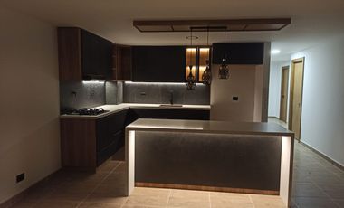 Apartamento remodelado en arriendo El Dorado Envigado