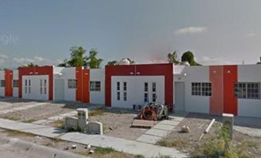 Casa en Venta en Fuentes de Verona, San Luis Potosí.