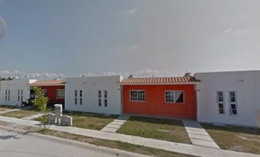 Casa en Venta en Fuentes de Verona, San Luis Potosí.