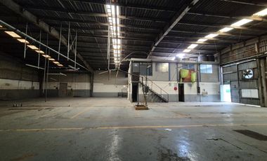 Bodega renta/Venta en Tlalnepantla de 1,132 m2