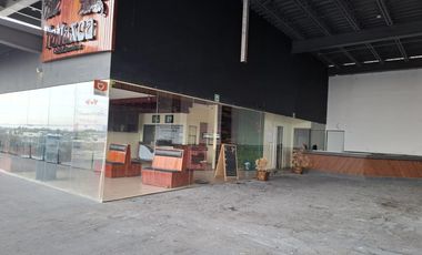 LOCAL EN VENTA OPORTUNIDAD PLAZA MIRADOR PABLO LIVAS GUADALUPE