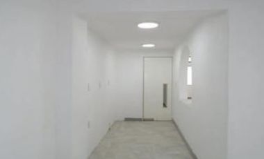 Casa para oficinas en col del valle