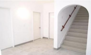 Casa para oficinas en col del valle