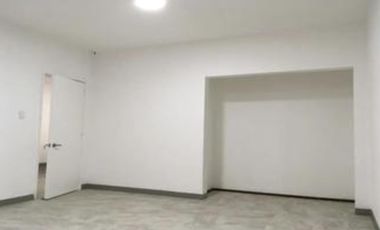 Casa para oficinas en col del valle