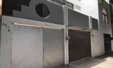 Casa para oficinas en col del valle