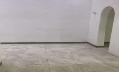 Casa para oficinas en col del valle