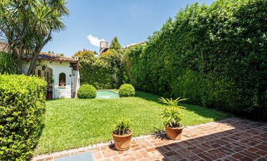 Casa venta 5 amb c/jardín, pileta, quincho. 387 m²