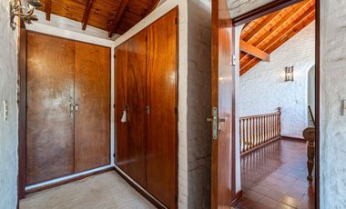Casa venta 5 amb c/jardín, pileta, quincho. 387 m²