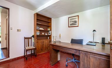 Casa venta 5 amb c/jardín, pileta, quincho. 387 m²