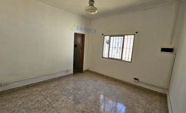 Alquiler PH 3 Ambientes